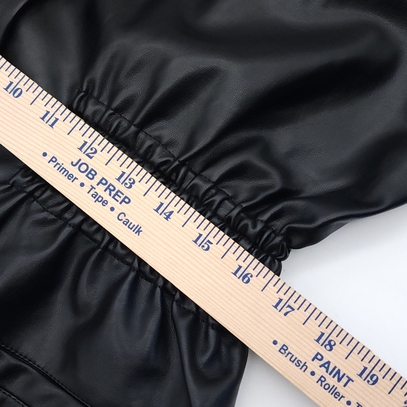 STEVE MADDEN Faux-Leather Frida Smocked Waist Jacket Black Size Medium - Picture 8 of 10
